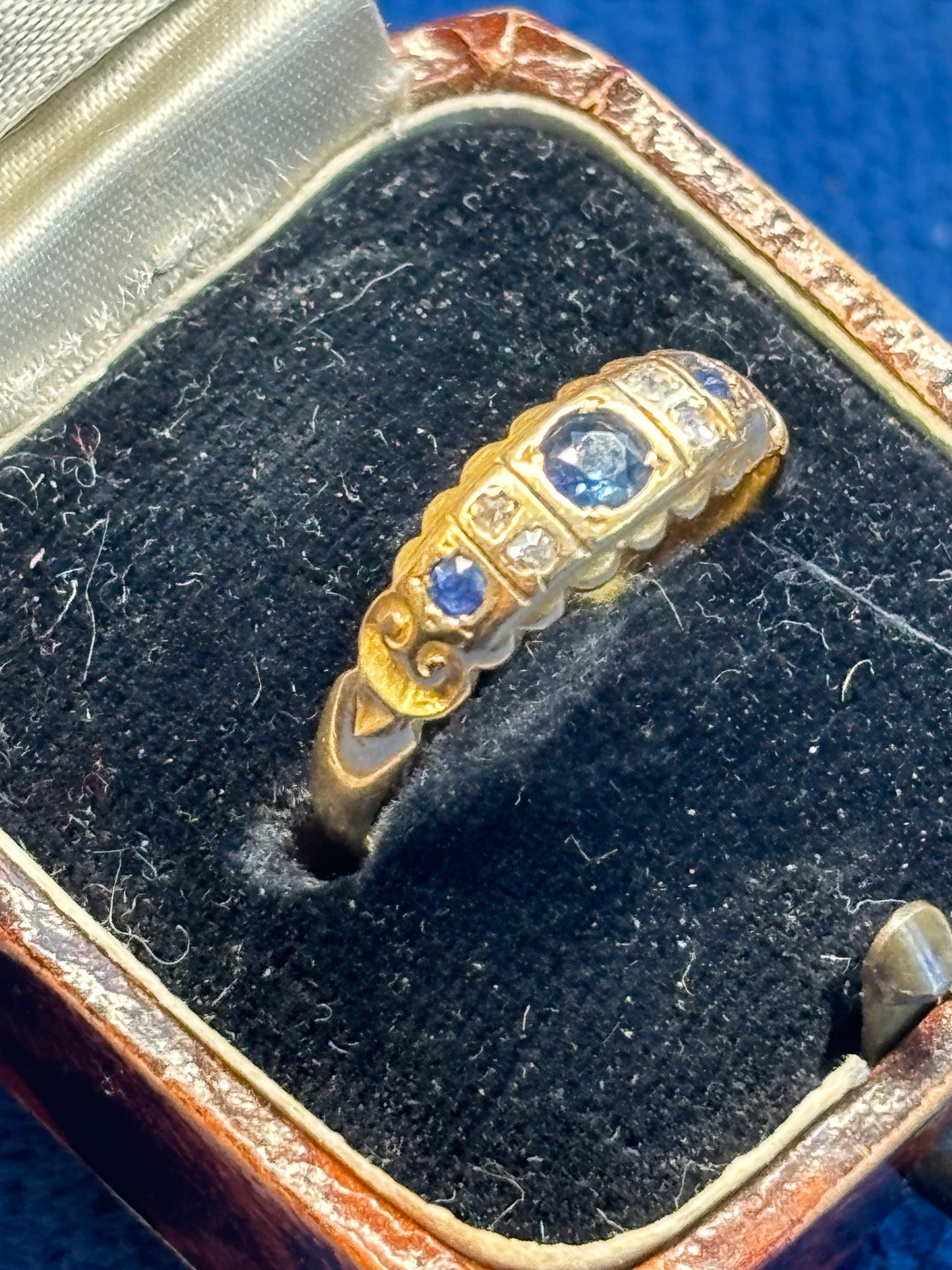 Victorian sapphire and diamond