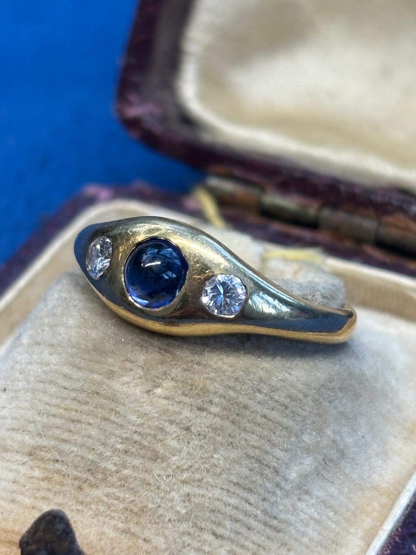 1980s Sapphire and Diamond 18ct gold ring