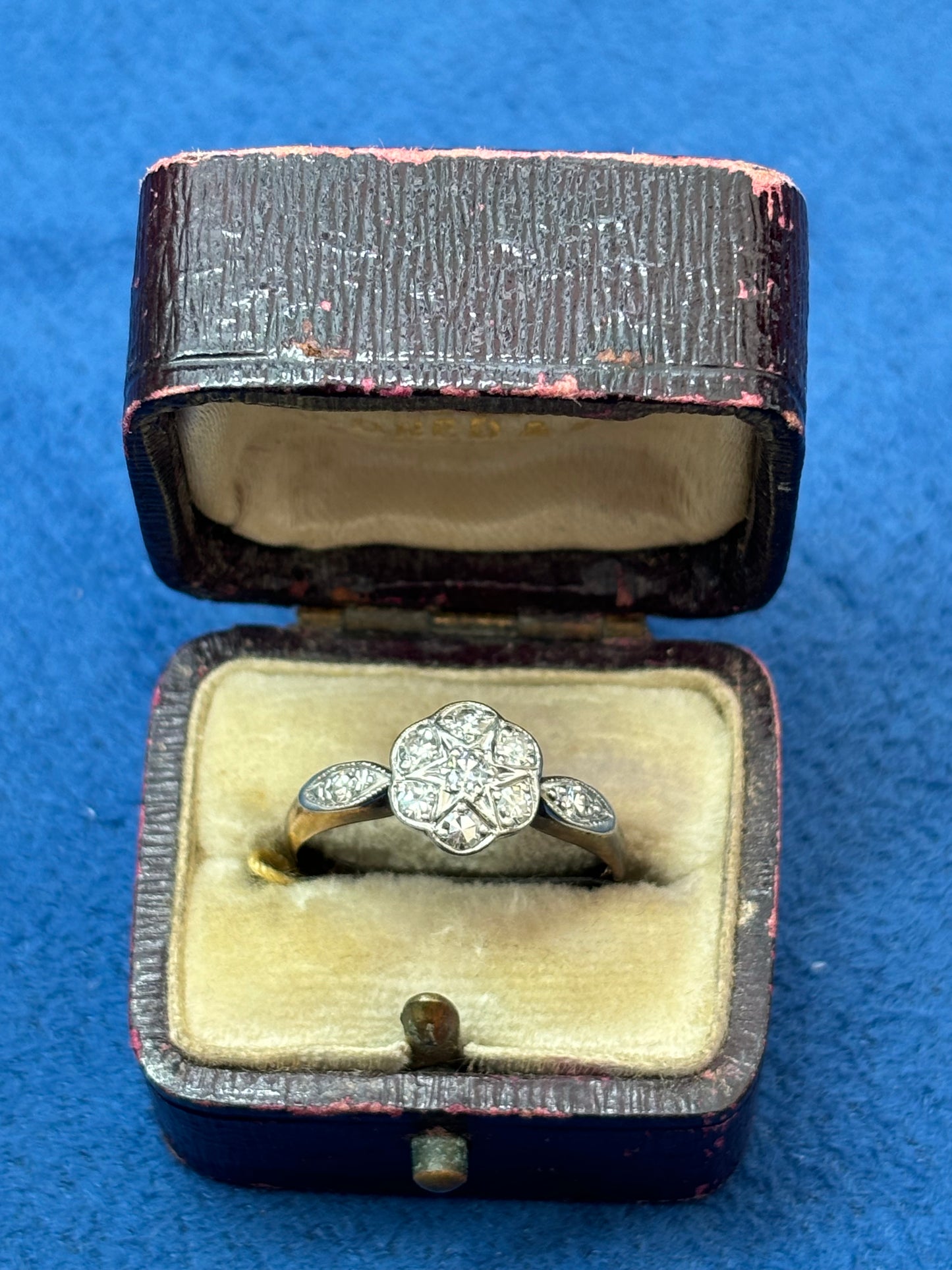 Early 20th century diamond flower ring