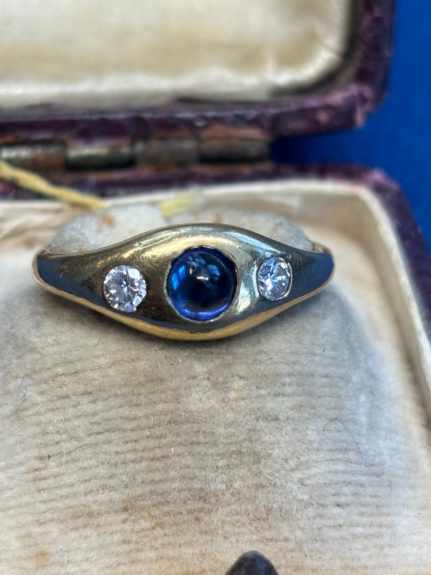1980s Sapphire and Diamond 18ct gold ring