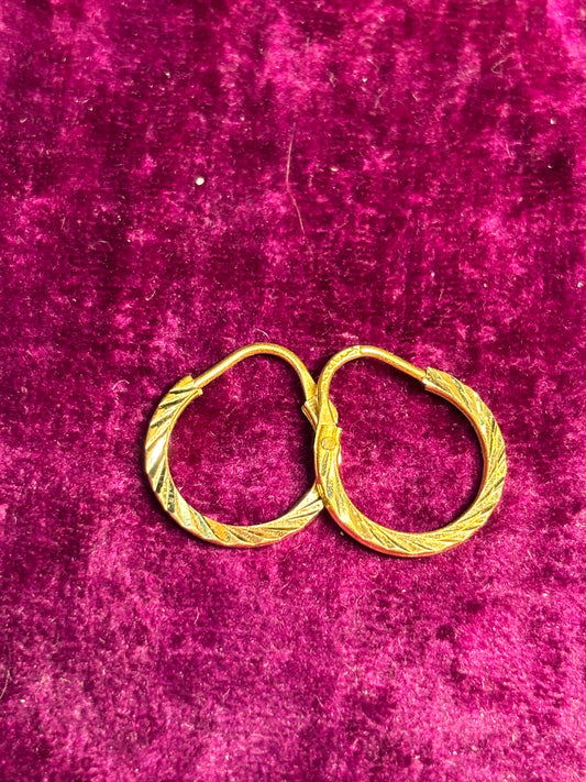 9ct gold hoop earrings