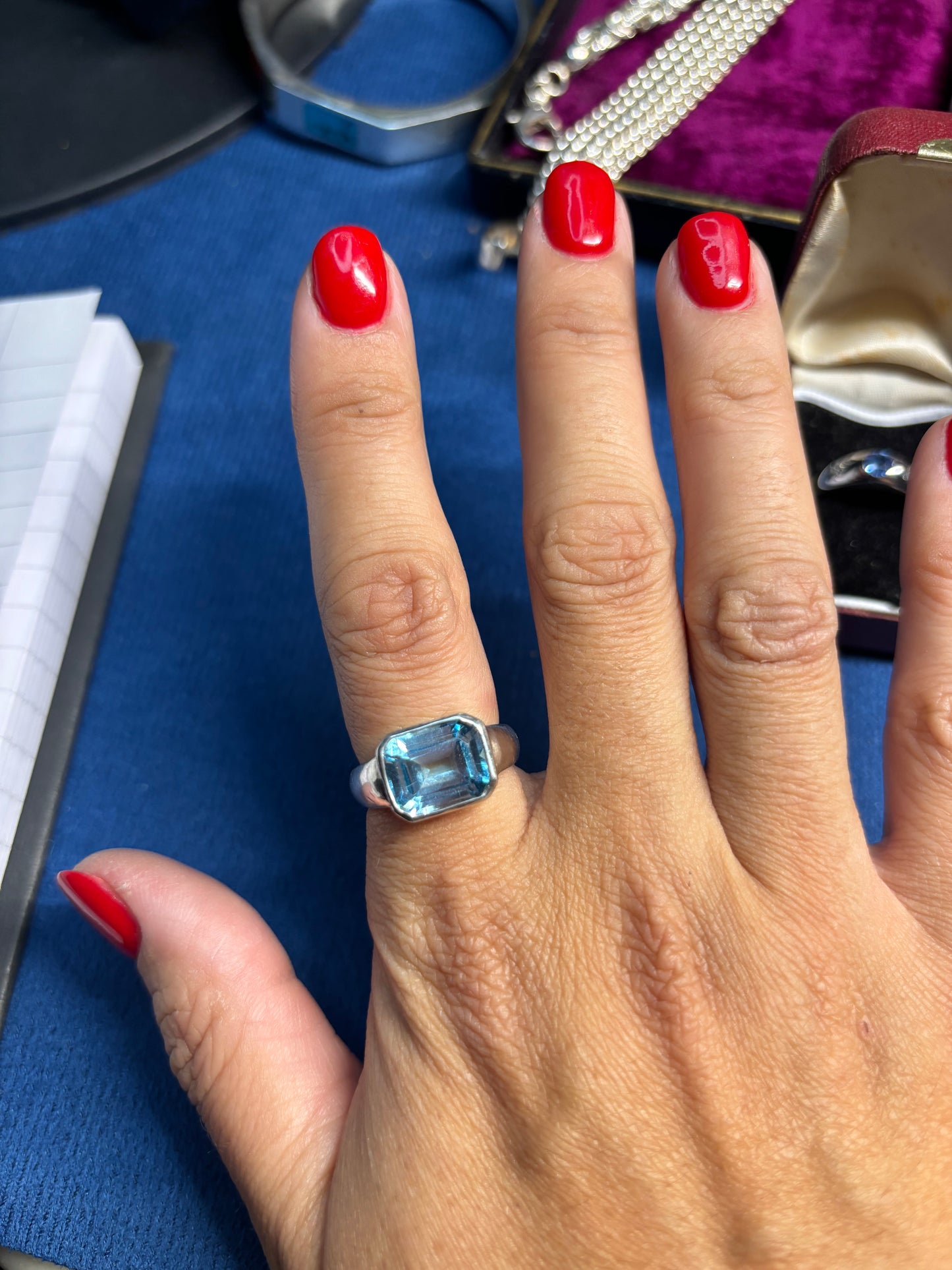 Sterling silver blue topaz ring